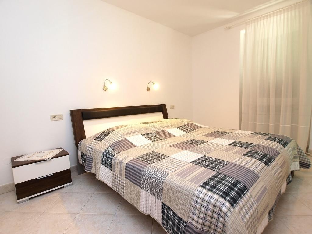 Apartments Milan 1457 Rovinj Extérieur photo